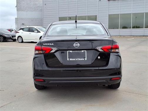 2024 Nissan Versa 1.6 S