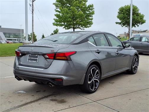 2023 Nissan Altima SR Intelligent AWD