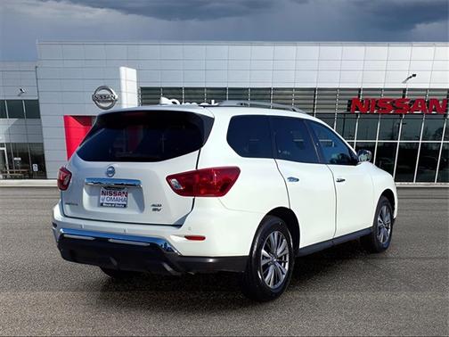 2020 Nissan Pathfinder SV