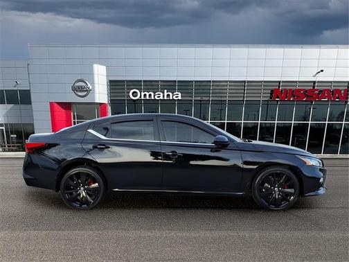 2021 Nissan Altima 2.5 SR