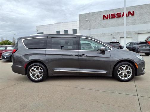 2018 Chrysler Pacifica Limited