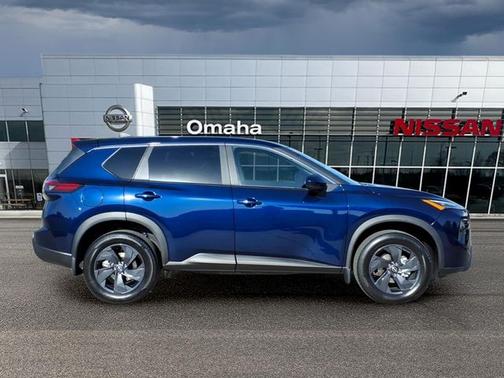 Deep Ocean Blue 2026 Nissan Rogue SV