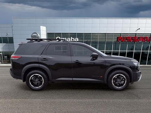 Black 2025 Nissan Pathfinder Rock Creek