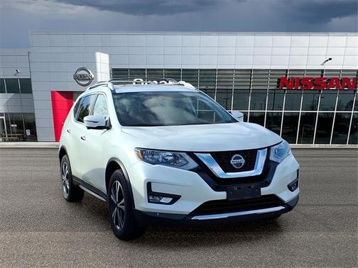 2020 Nissan Rogue SV