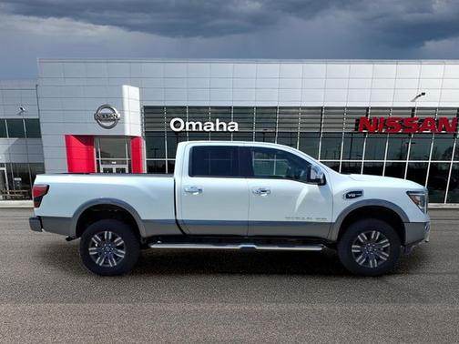 White 2023 Nissan Titan XD Platinum Reserve