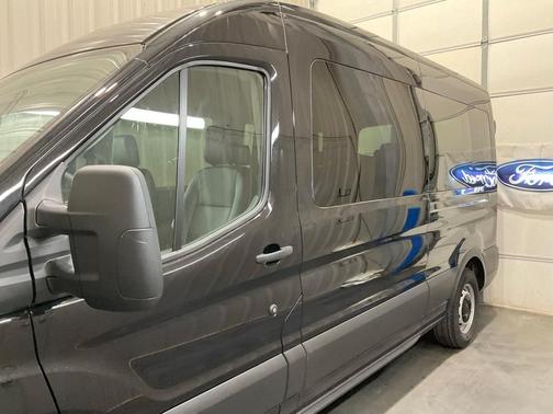 2025 Ford Transit-350 XLT 148 WB Medium Roof Passenger