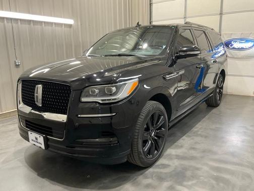 2022 Lincoln Navigator L Reserve
