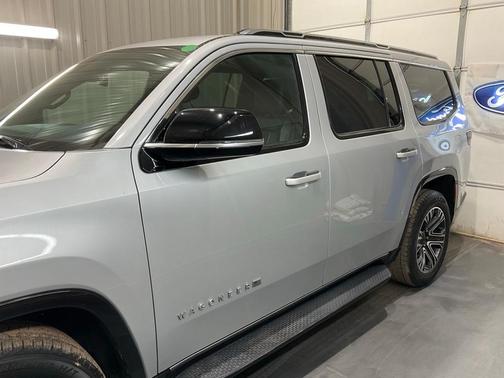 2023 Jeep Wagoneer Series II