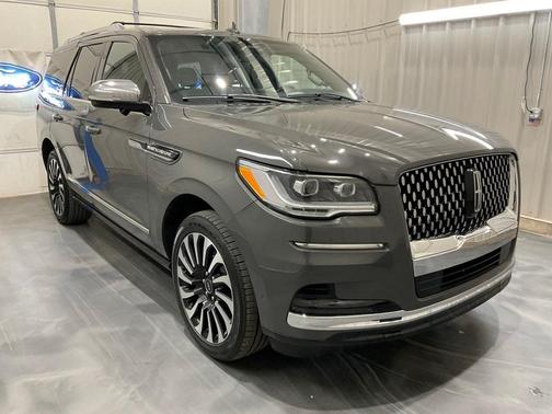 2022 Lincoln Navigator Black Label