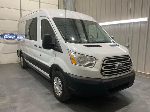 Oxford White 2019 Ford Transit-250 148 WB Medium Roof Cargo