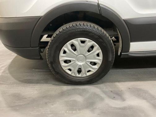 Oxford White 2019 Ford Transit-250 148 WB Medium Roof Cargo