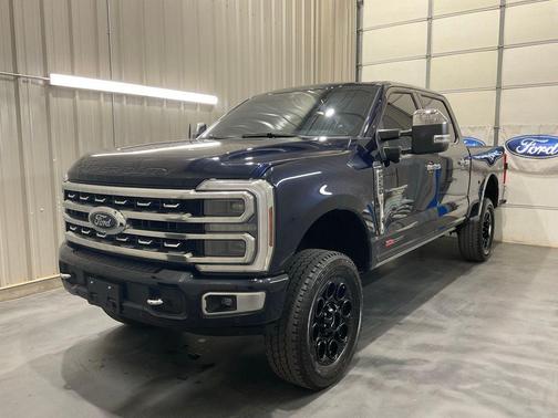 Blue Metallic 2024 Ford F-250 Platinum