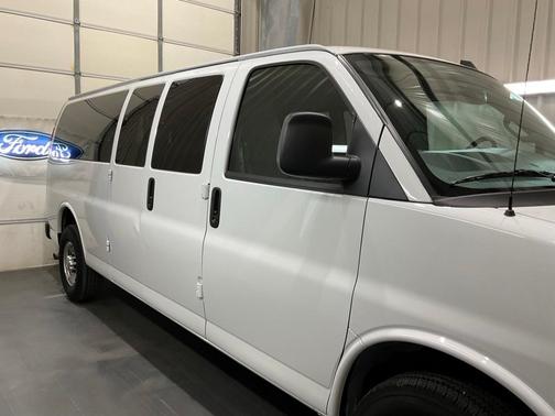 2024 Chevrolet Express 3500 LS