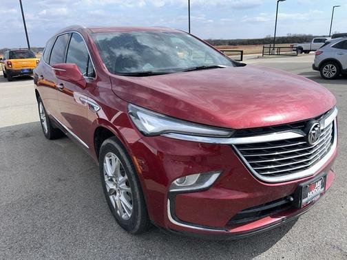 2024 Buick Enclave Essence