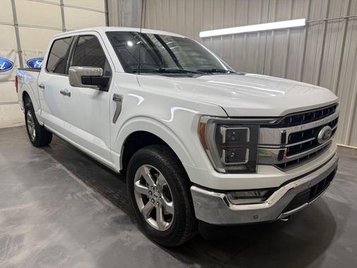 Oxford White 2023 Ford F-150 Lariat