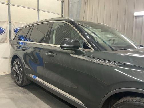 Green Metallic 2023 Lincoln Aviator Reserve AWD