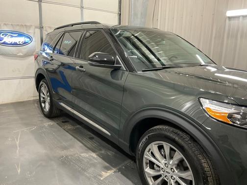 2024 Ford Explorer XLT