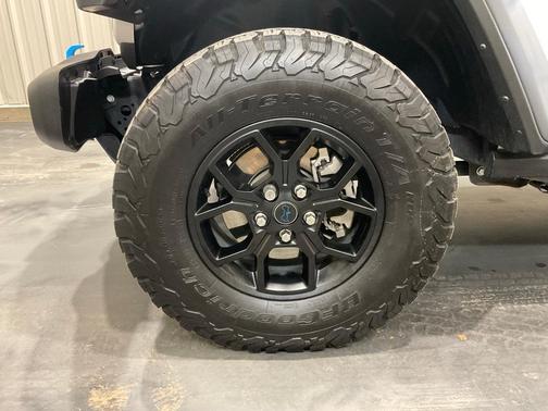 2024 Jeep Wrangler 4xe Sport