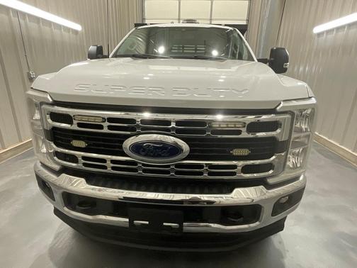 2023 Ford F-350 XLT DRW