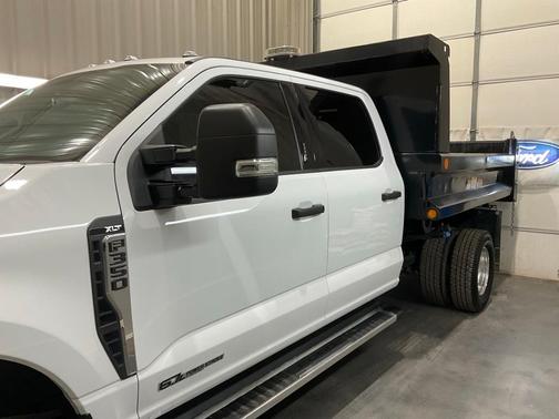 2023 Ford F-350 XLT DRW