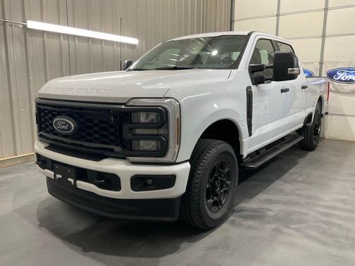 Oxford White 2026 Ford F-250 XL