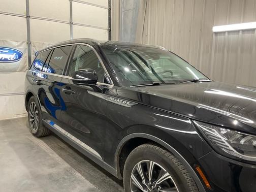 2025 Lincoln Aviator Premiere