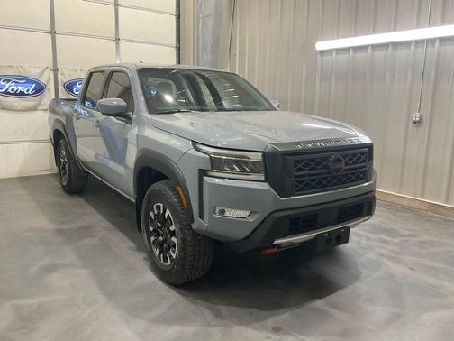 Boulder Gray Metallic 2024 Nissan Frontier PRO-4X
