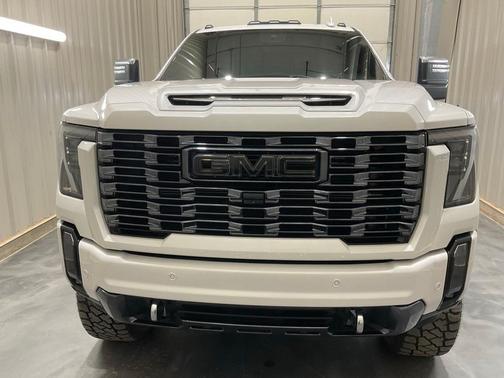 2024 GMC Sierra 2500 Denali Ultimate