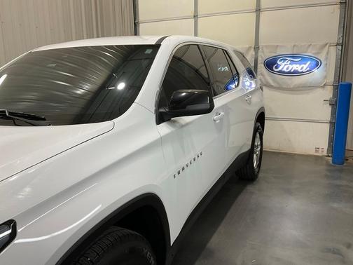 2022 Chevrolet Traverse LS