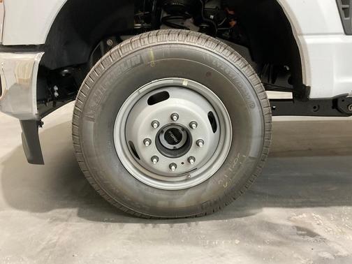 2026 Ford F-350 XLT DRW