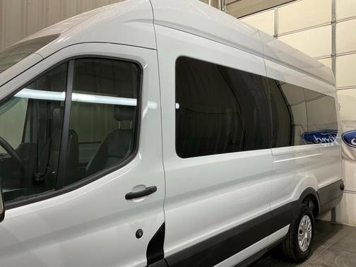 2024 Ford E-Transit Base