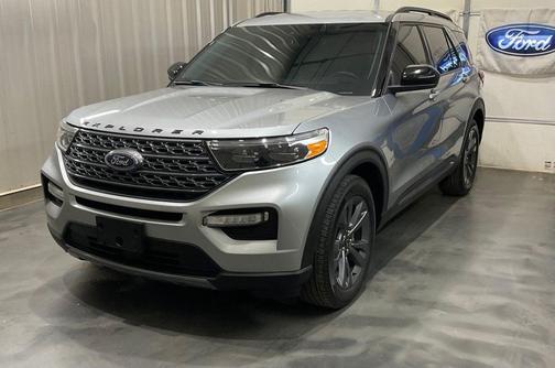 Silver Metallic 2024 Ford Explorer XLT