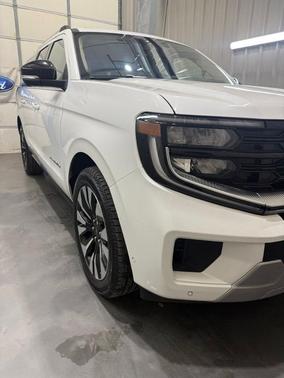 White Metallic 2025 Ford Expedition Max Platinum