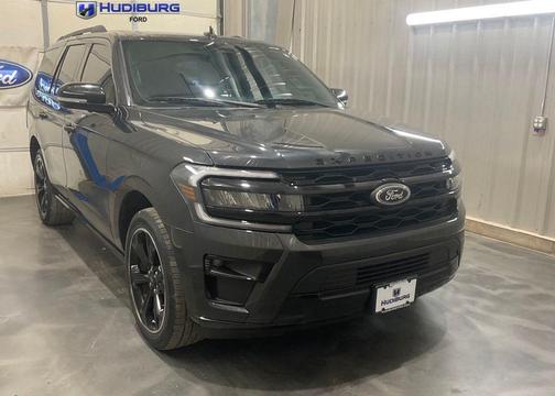 Dark Matter Metallic 2022 Ford Expedition Limited