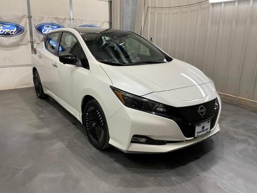 2023 Nissan Leaf SV PLUS