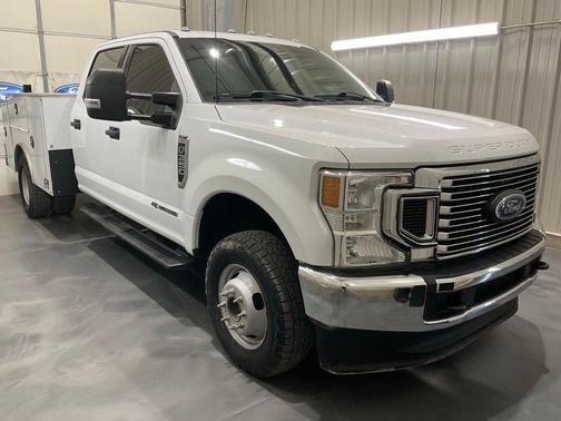 2022 Ford F-350 XLT DRW