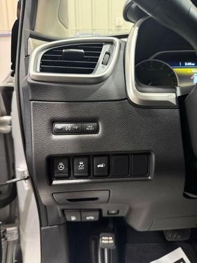 Brilliant Silver Metallic 2017 Nissan Murano Platinum