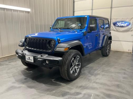 2025 Jeep Wrangler 4xe Sport