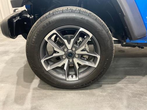 2025 Jeep Wrangler 4xe Sport