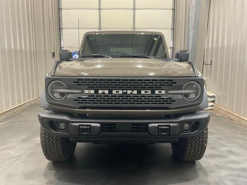 Gray 2026 Ford Bronco Badlands