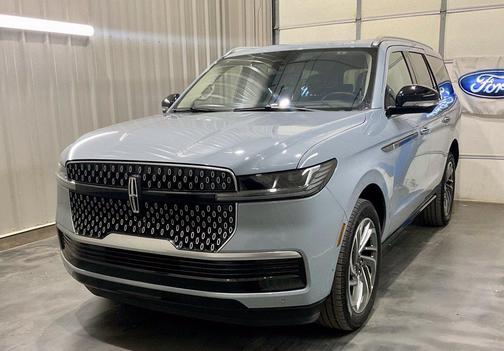 Gray Mist 2025 Lincoln Navigator Reserve