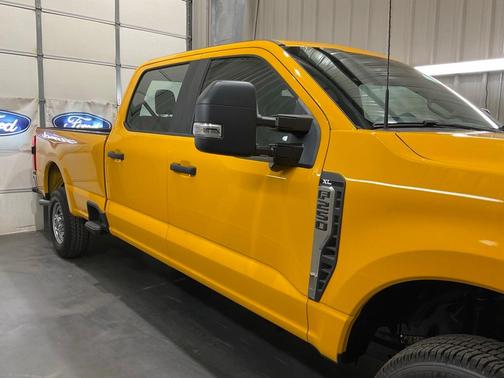 2025 Ford F-250 XL