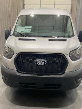2026 Ford Transit-250 148 WB Medium Roof Cargo