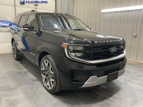 Black Metallic 2025 Ford Expedition Platinum