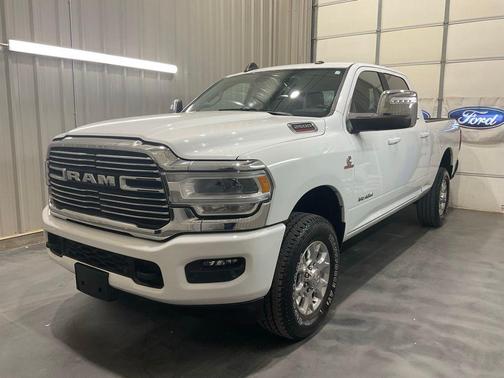 Bright White Clearcoat 2024 RAM 2500 Laramie
