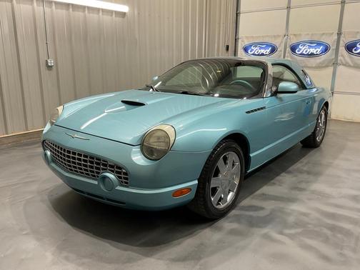 2002 Ford Thunderbird
