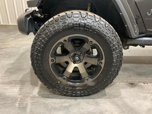 2024 Jeep Gladiator Sport