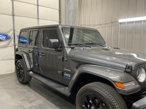 2022 Jeep Wrangler Unlimited 4xe Sahara