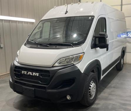 Bright White Clearcoat 2025 RAM ProMaster 2500 High Roof