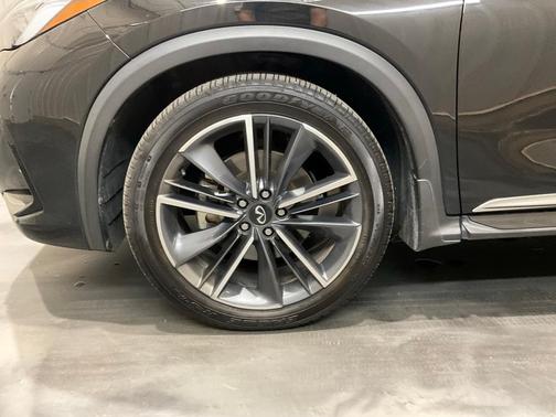 2023 INFINITI QX55 SENSORY